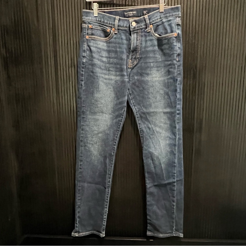 *Lucky Brand *Men’s Skinny Jean Size 32/32